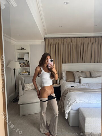 Lillian Phillips nude photo 3