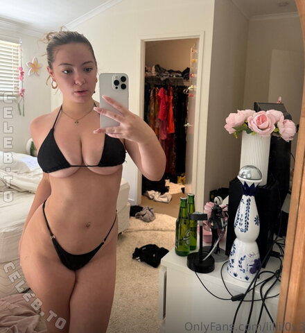 lillil0v3 Hot (2 photos)