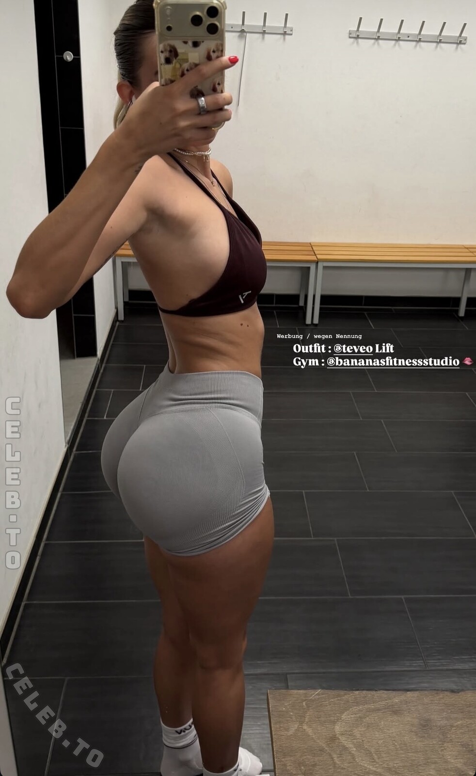 Lillimsr nude photo 1