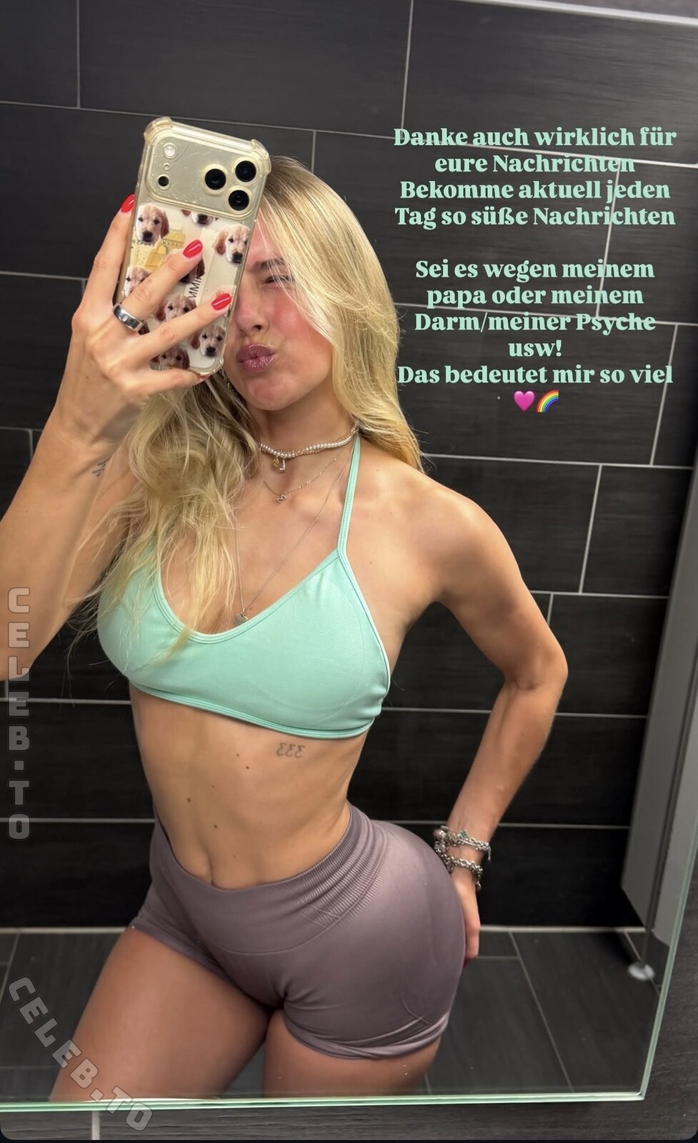 Lillimsr nude photo 3