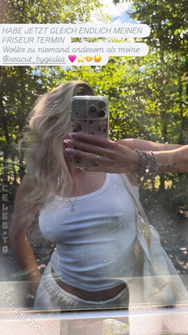 Lillimsr nude photo 1