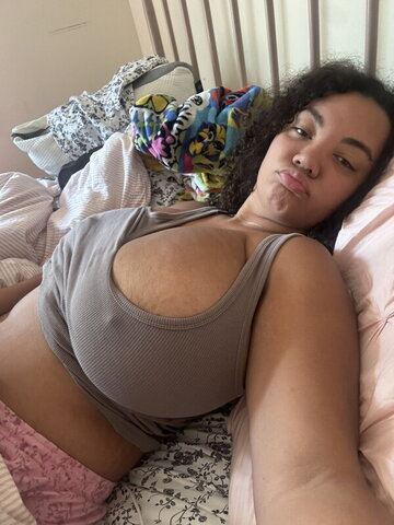 lilllyyy242 nude photo 8