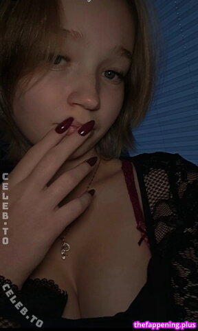 Lilly Schaper – Another nice picture