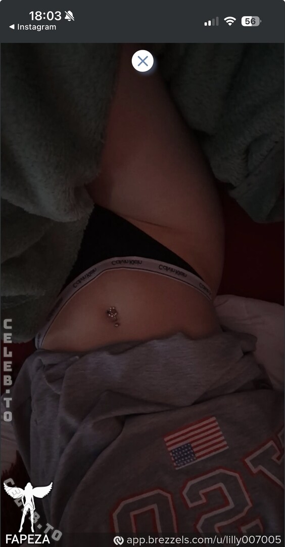 Lilly Schaper nude photo 1