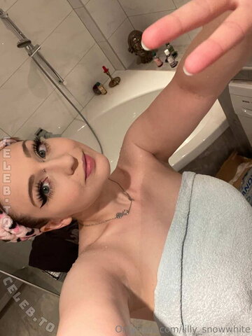 Lilly Snowwhite nude photo 25