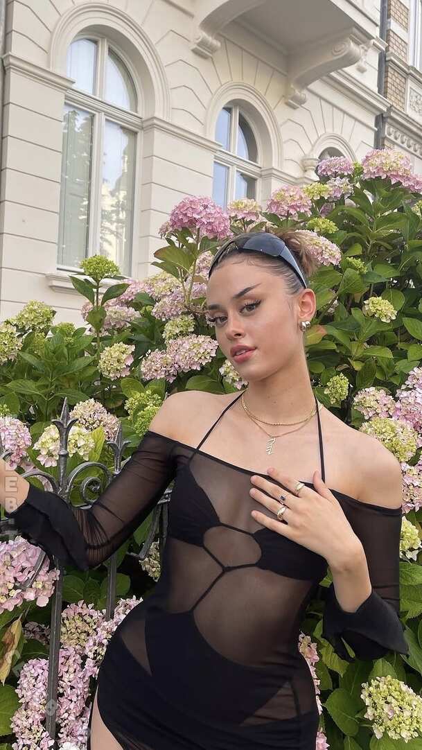 lillyfayye nude photo 10