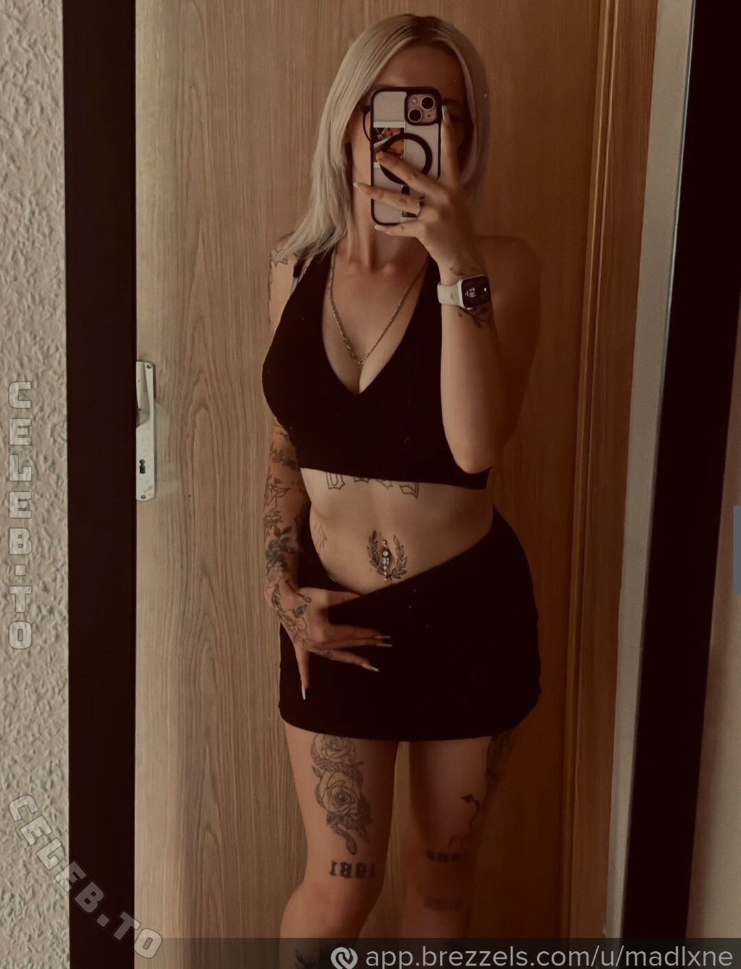 Lilly.jcl nude photo 2