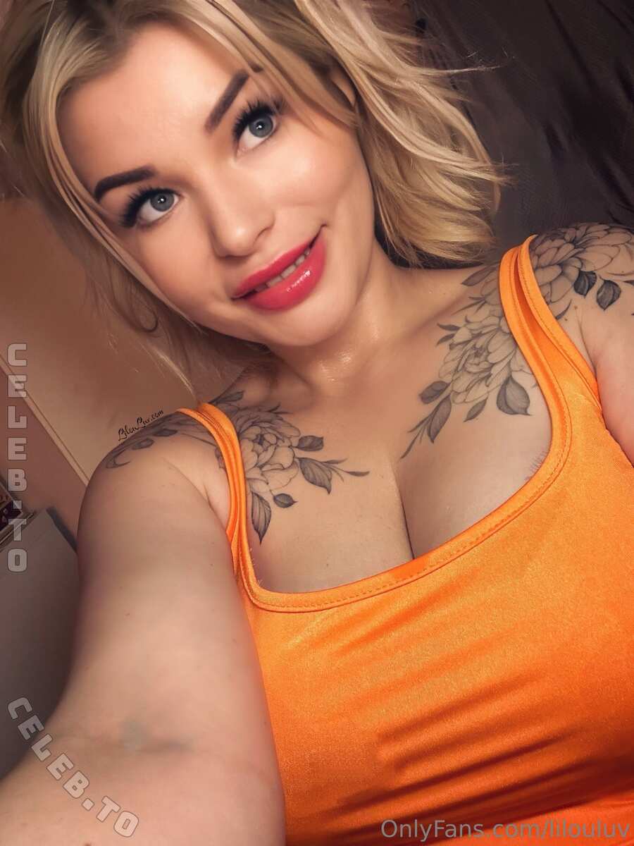 Lilouluv nude photo 7