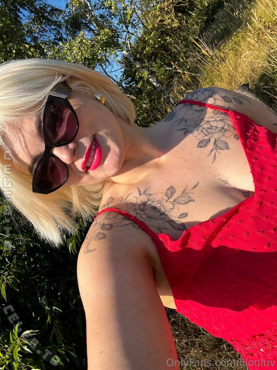 Lilouluv nude photo 15