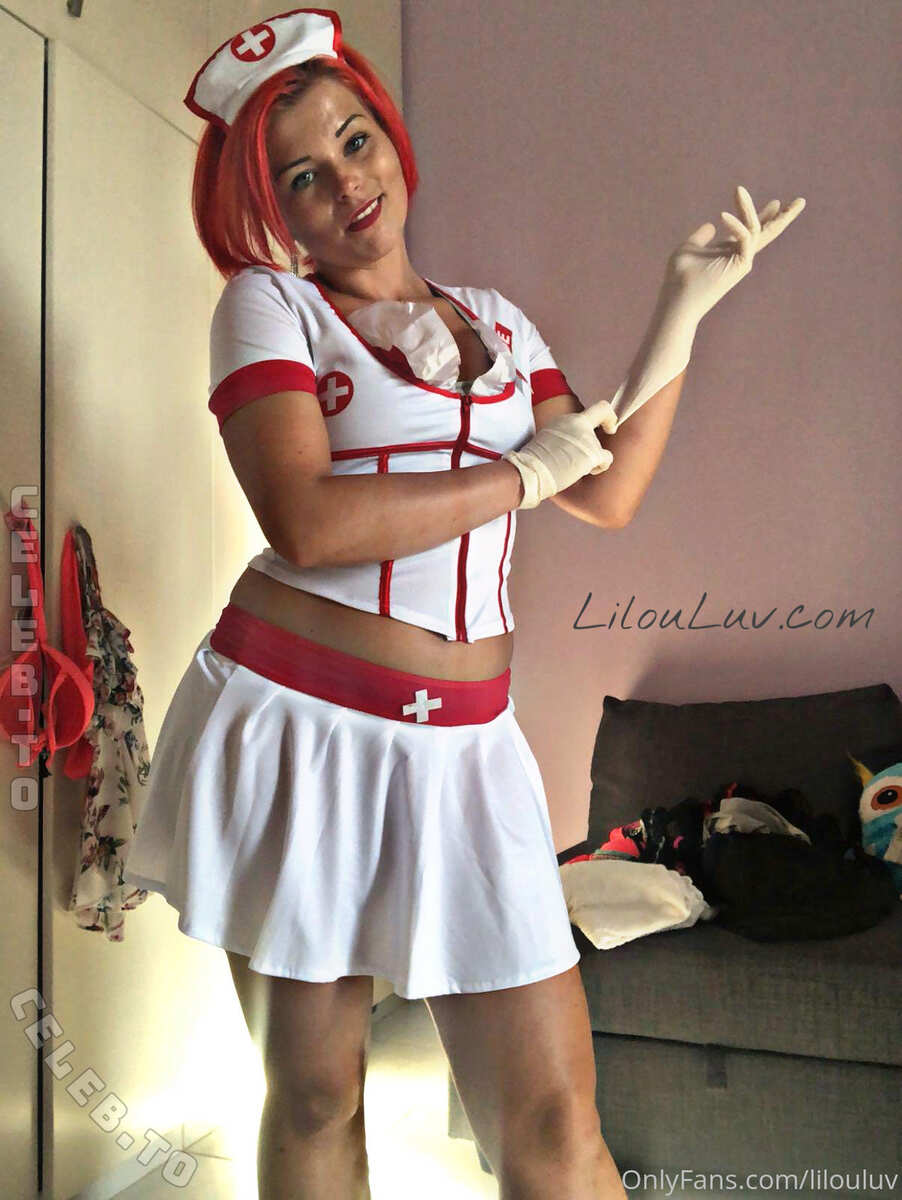 Lilouluv nude photo 4