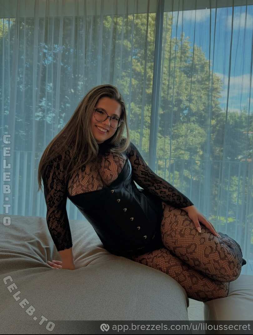 liloussecret nude photo 8