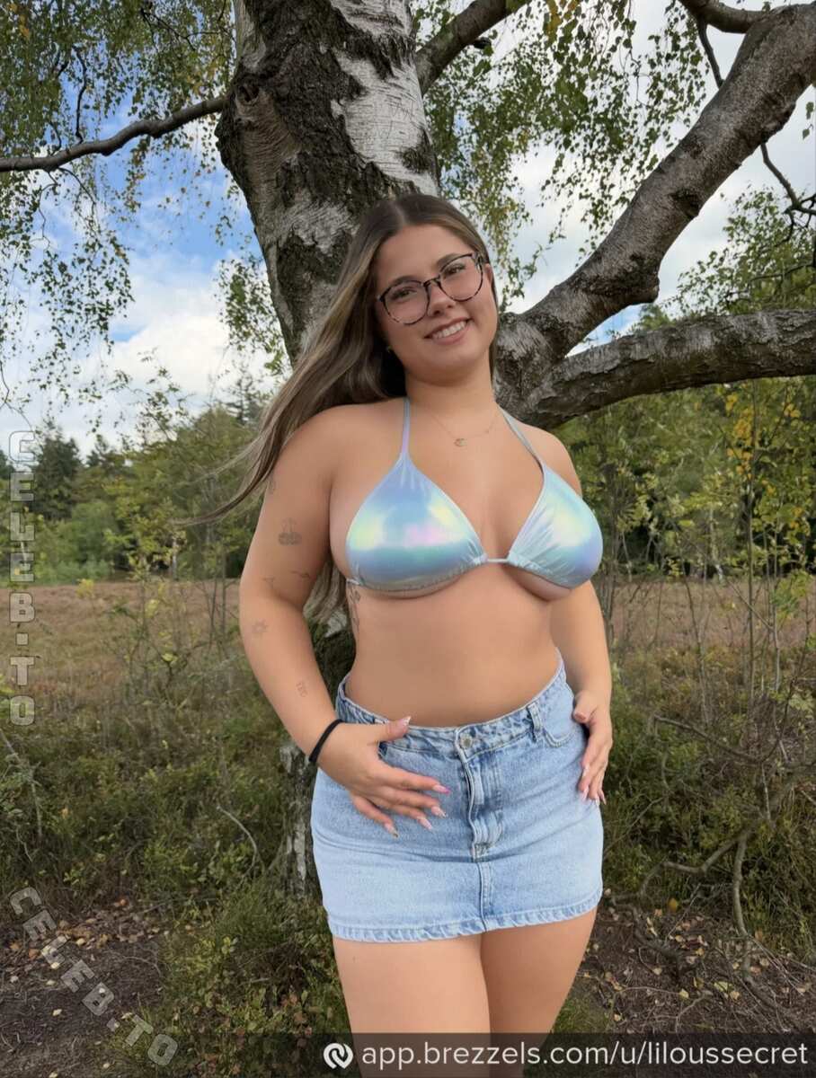 liloussecret nude photo 2