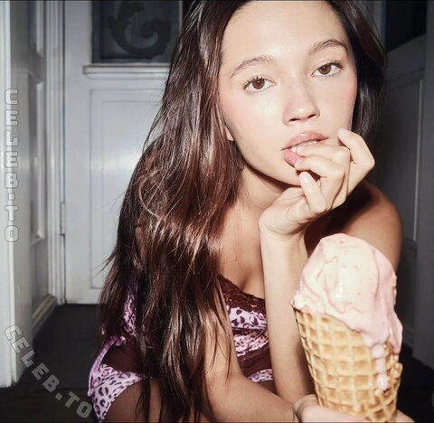 Lily Chee photo 3