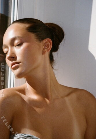 Lily Chee photo 4