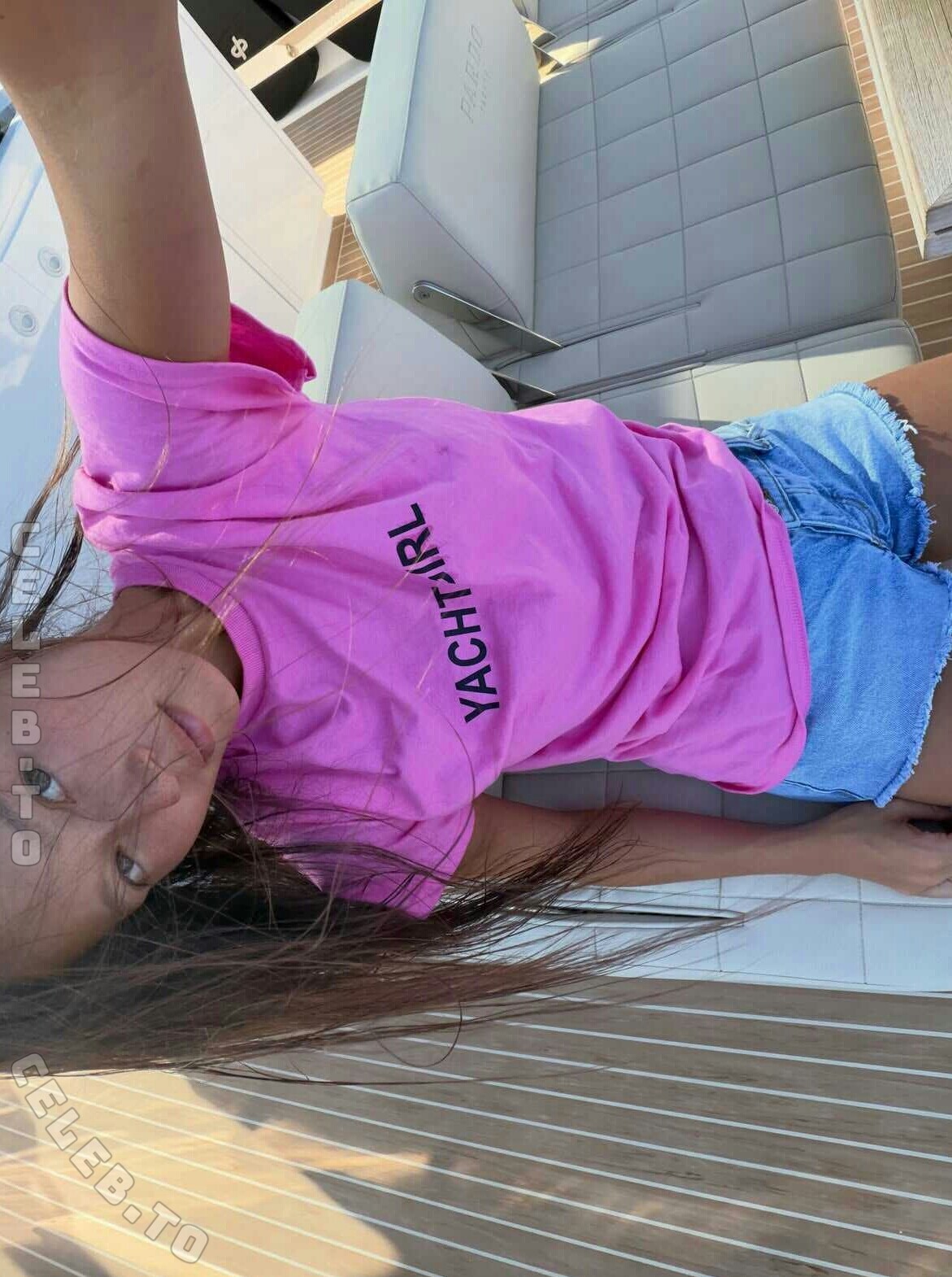 Lily Chee nude photo 6