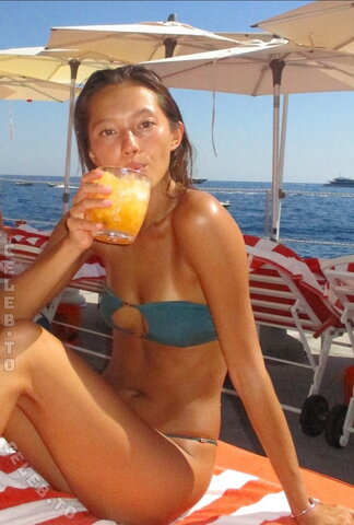 Lily Chee Sexy (6 photos)