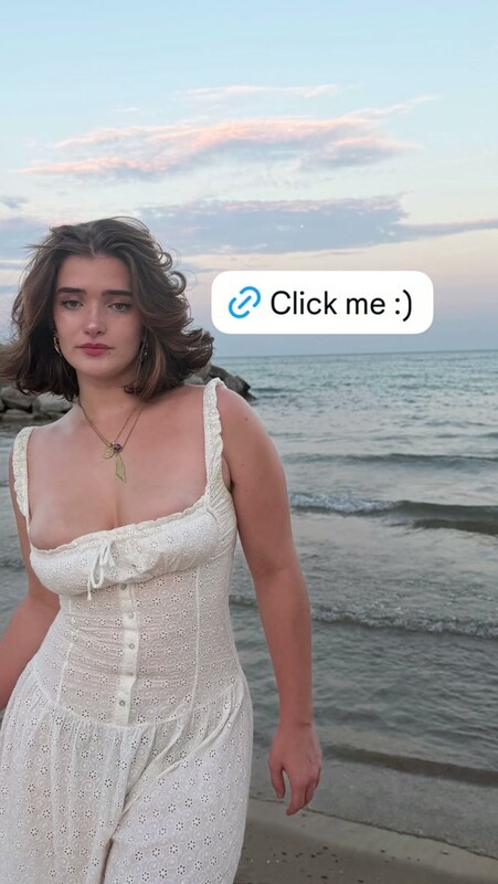 Lily Eagla nude photo 6