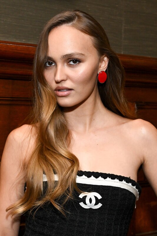 Lily-Rose Depp nude photo 7