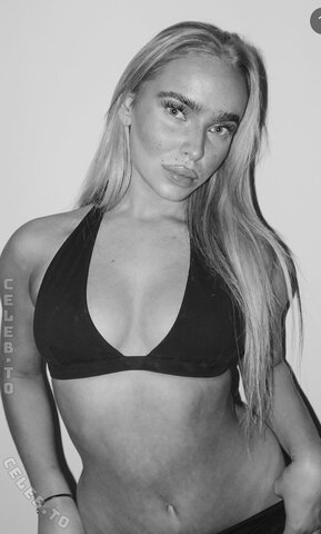 Lilycharlottevoss nude photo 15