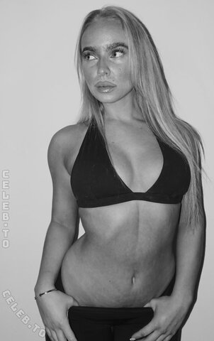 Lilycharlottevoss nude photo 13