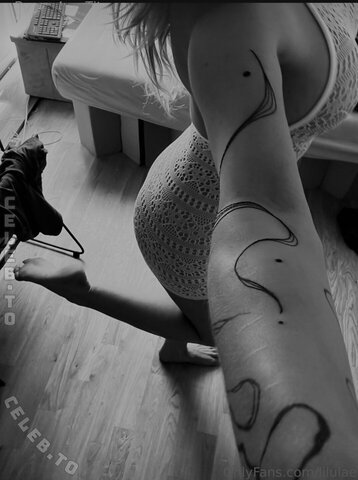 limalinae nude photo 15