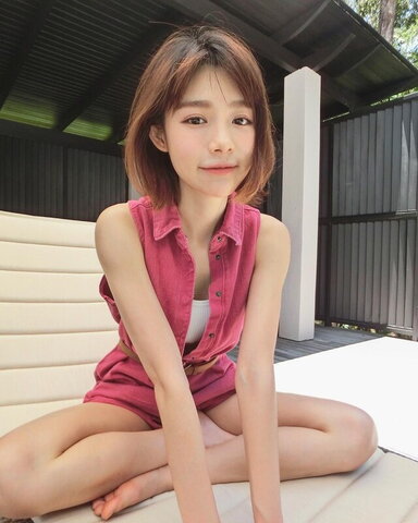 Lin Min Chen nude photo 141