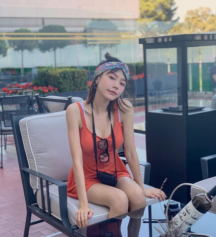 Lin Min Chen nude photo 139