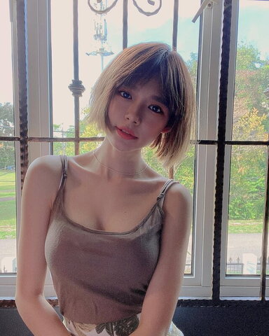 Lin Min Chen nude photo 110