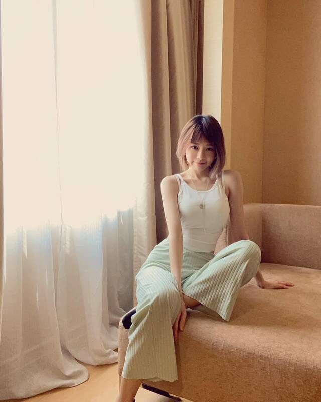 Lin Min Chen nude photo 7