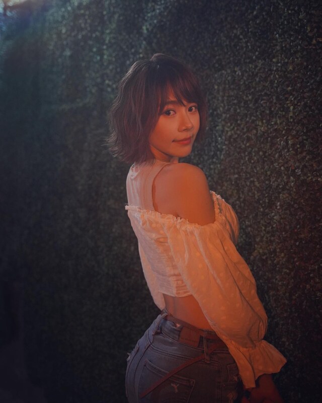Lin Min Chen nude photo 20