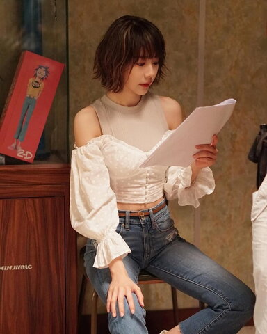 Lin Min Chen Sexy (1 photo)