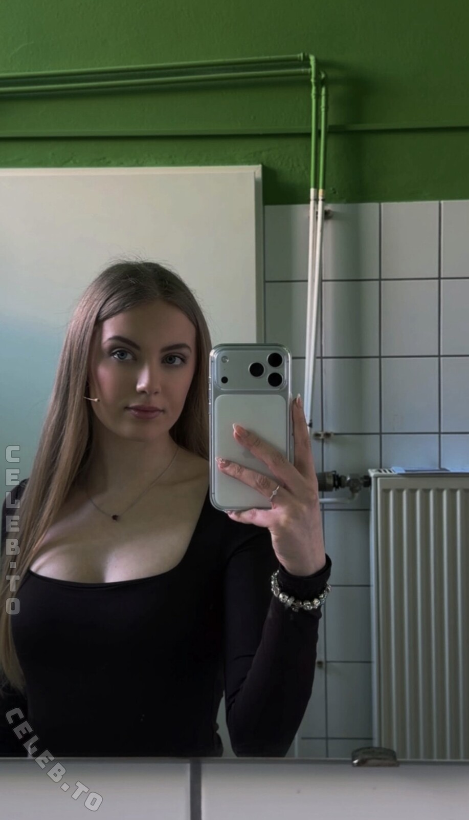 Lina Jost nude photo 2