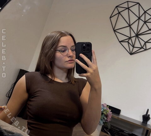 Lina Klein nude photo 12