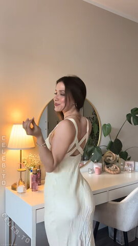 Lina Valeska nude photo 17