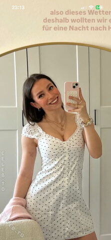 Lina Valeska nude photo 14