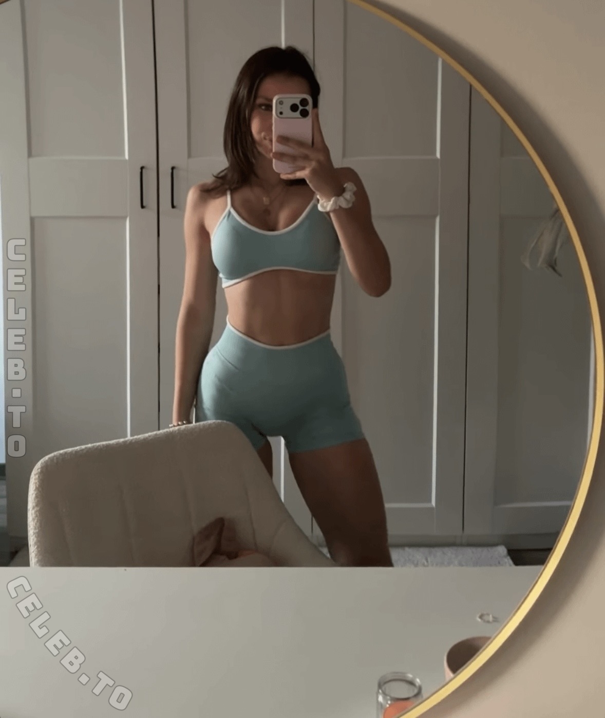 Lina Valeska nude photo 1