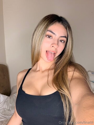 Lina nude photo 1