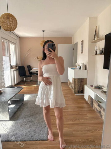 linaaaa25 nude photo 44