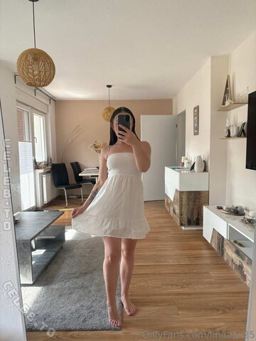 linaaaa25 nude photo 45