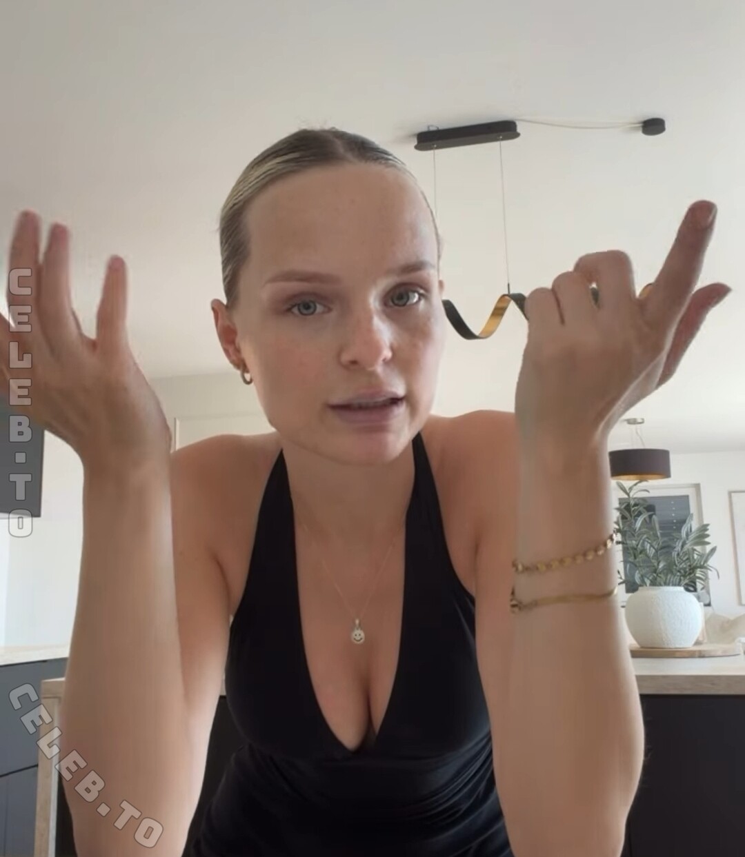 Linda Gleiber nude photo 2
