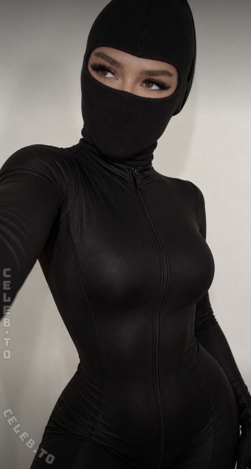 Lindadws nude photo 2