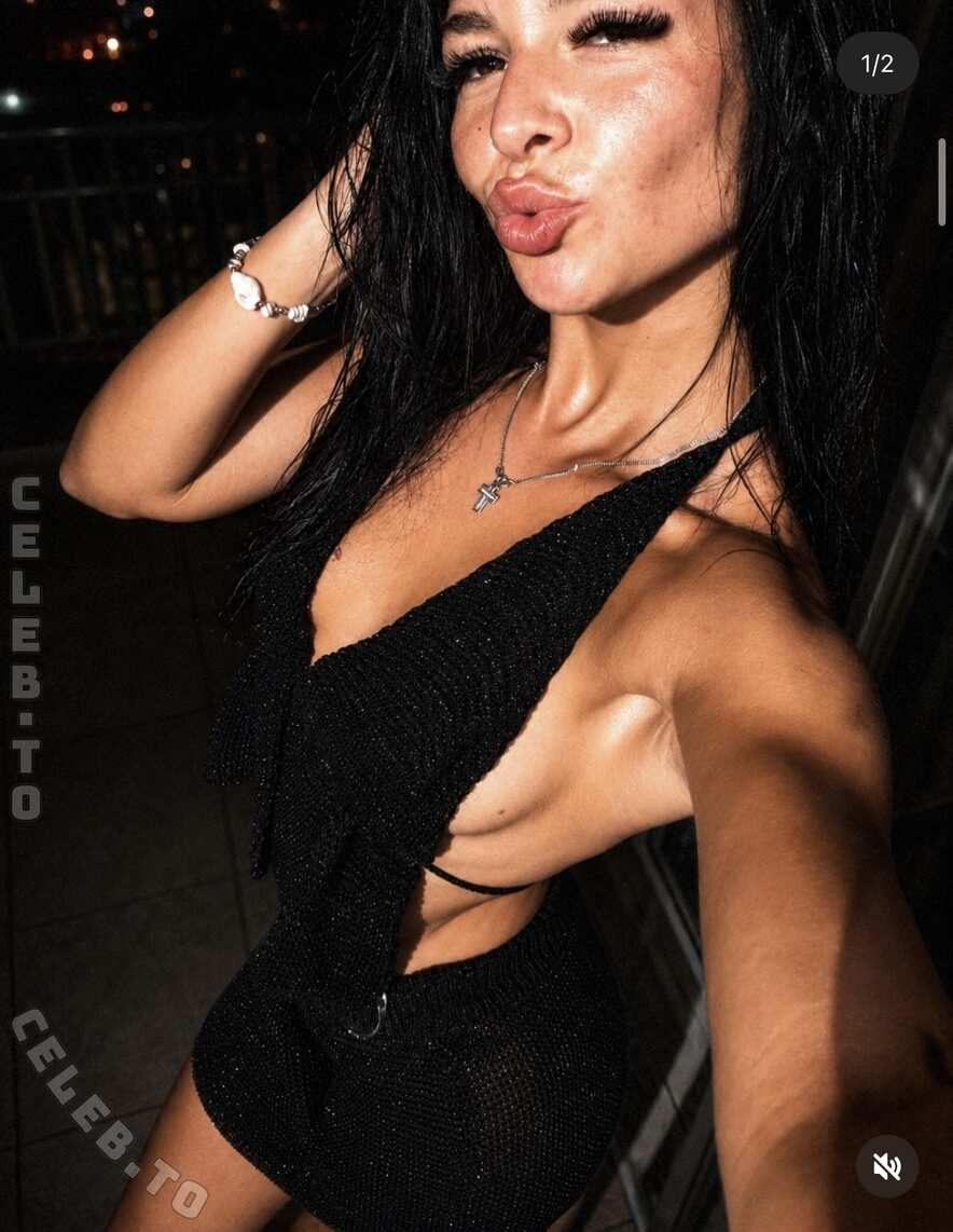 Lindadws nude photo 1