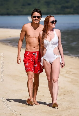 Lindsay Lohan nude photo 75