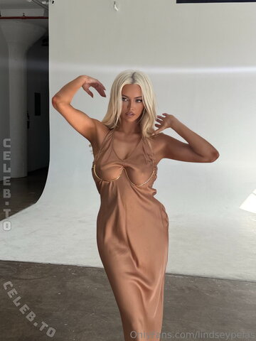 Lindsey Pelas New (7 photos)