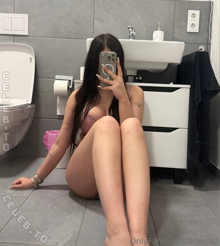 lineviea nude photo 23