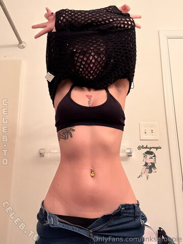 Linksgroupie nude photo 213