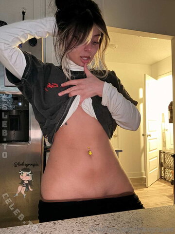 Linksgroupie nude photo 399