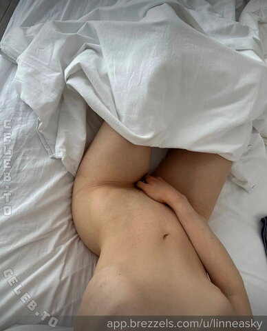 Linneasky nude photo 98