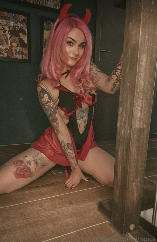 Lins Pics nude photo 5