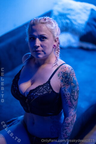 Lisa Joanne nude photo 32